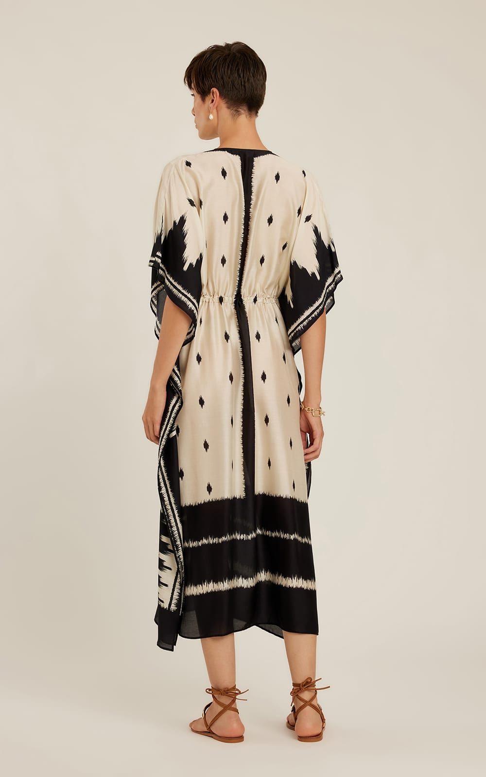 BLACK IKAT V NECKLINE KAFTAN