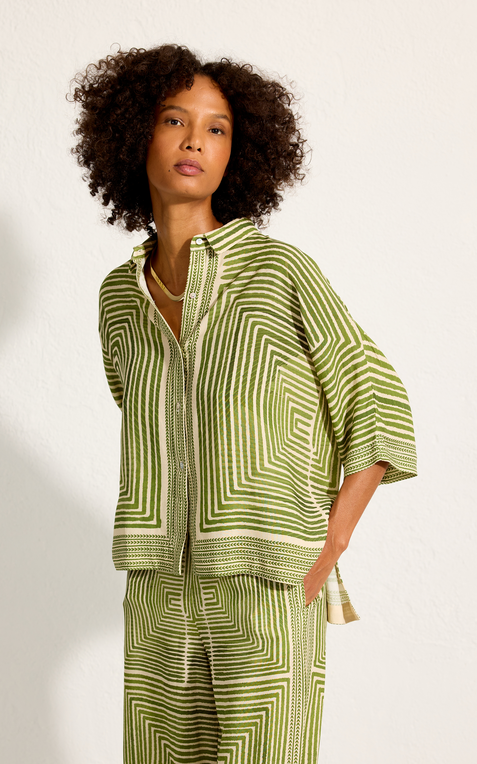 LABYRINTH WIDE SHORT SLEEVE SHIRT