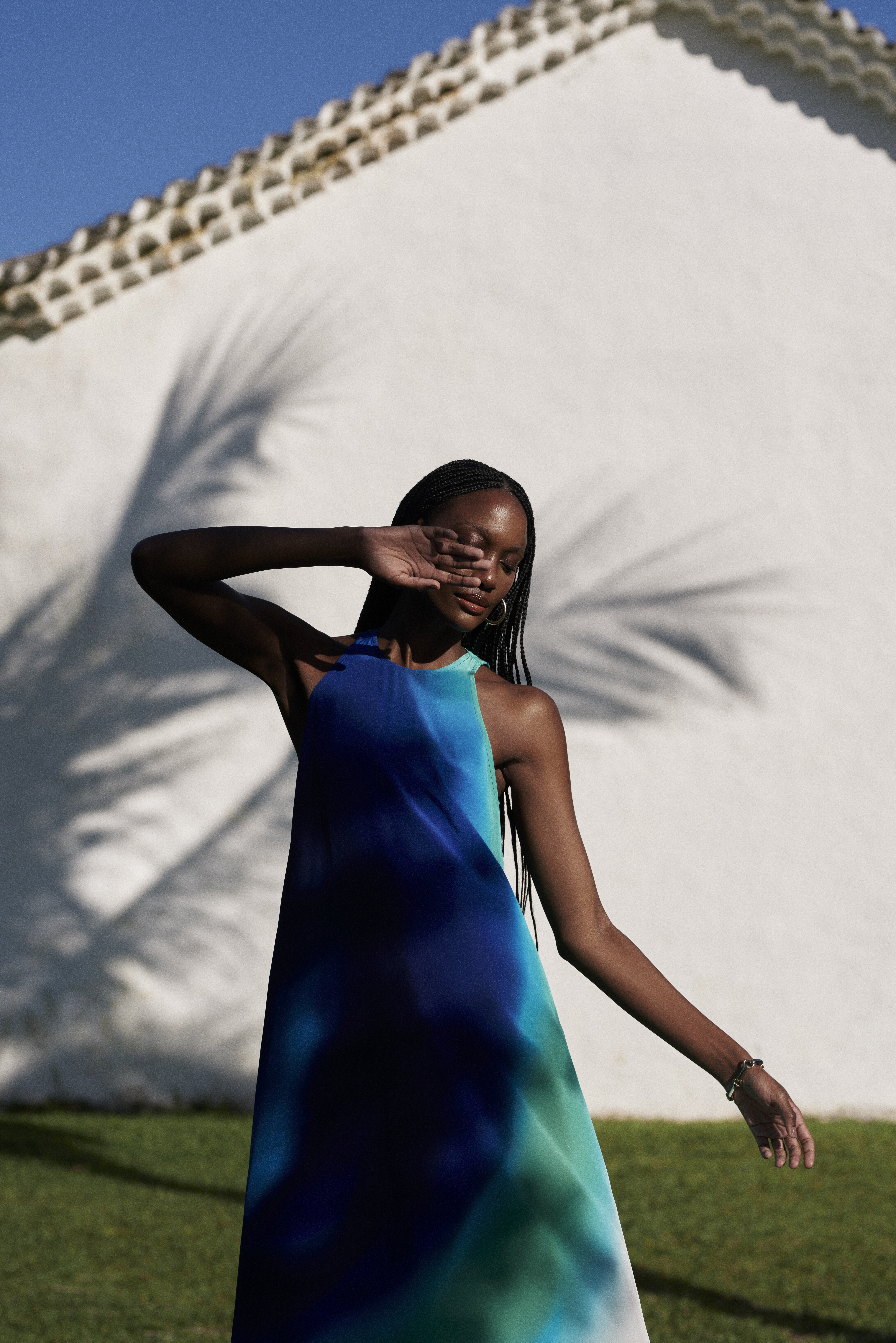 AGATHA BACK NECKLINE DRESS