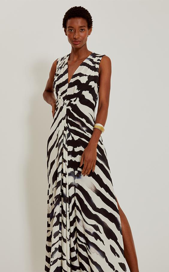 Grevy Premium Pleated Long Dress